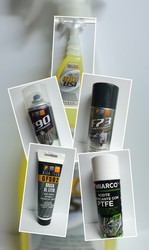 Cepillo de Barrendero de Fibra PVC Negra, Incluye Mango de Madera de 28 mm  y Adaptador Para Acoplar el mango — Ferretería Miranda