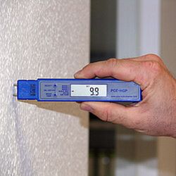 Analizador De Humedad Pce-Hgp. El Analizador De Humedad Detecta, Además De La Humedad Relativa Y La Temperatura Ambiental, También La Humedad Absoluta De Materiales Y Madera