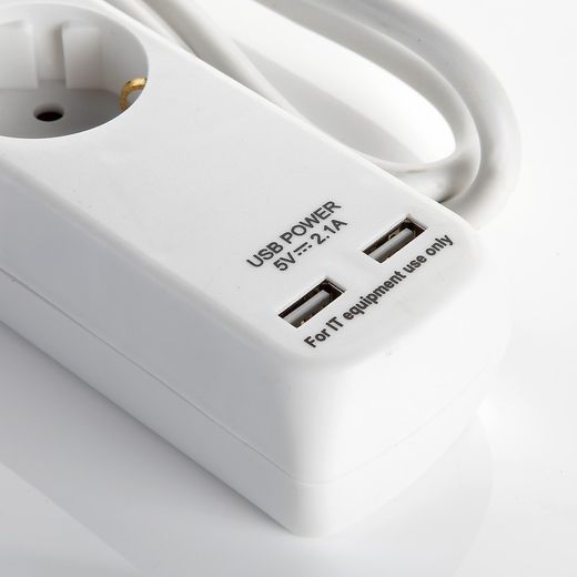 Base Múltiple Con Interruptor 6 Enchufes Y 2 Usb, Cable 3X1,5 1,4 Metros ALYCO. Referencia 199436