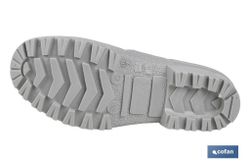 Bota de Agua | Alta | Fabricada en PVC | Color Blanco | Suela Antideslizante y Resistente a la Abrasión. Modelo Serena