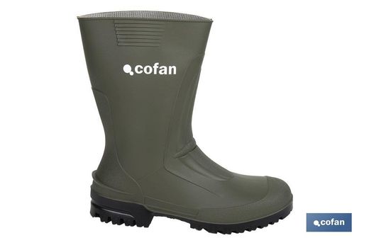 Bota de Agua | Media Caña | Fabricada PVC | Color Verde | Suela Antideslizante. Modelo Covadonga