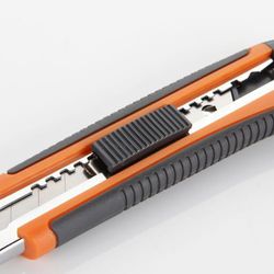 Cutter De Cuchilla Fragmentable De 18 Mm Con Guía Métalica ALYCO ORANGE, Referencia 170814