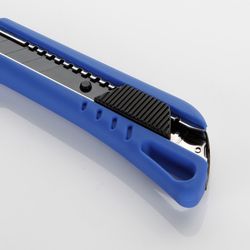 Cutter Cuchilla Sk2H Fragmentable 18 Milímetros Botón Deslizable ALYCO. Referencia 186618