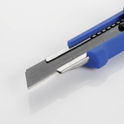 Cutter Cuchilla Sk2H Fragmentable 18 Mm Tornillo Fijación ALYCO.