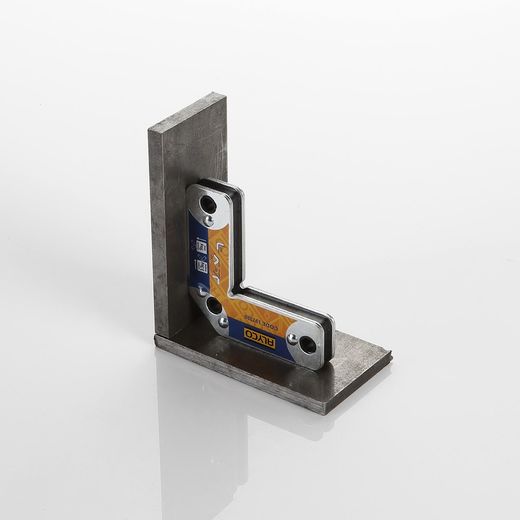 Ángulo Magnético Para Interiores De 75 Mm ALYCO. 10 Kg. Referencia 197988.