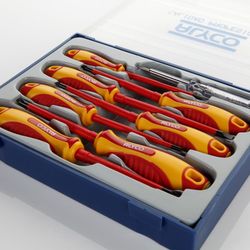 Juego De Destornilladores Aislados 8 Pzs, Caja De Plástico ALYCO, Referencia 119335
