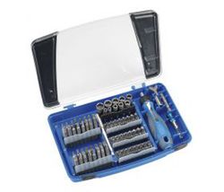 Juego De 96 Piezas De Destornillador Con Carraca, Puntas De Atornillado De 1/4“ Y Diferentes Adaptadores Y Vasos En Estuche De Plástico ALYCO