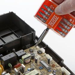 Juego De 9 Puntas De Atornillar De 1/4" Y Adaptador Magnético En Caja De Plástico ALYCO ORANGE, Referencia 170494