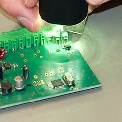 Microscopio Pce-Mm 800.El Microscopio Usb Ha Sido Concebido Para Visualizar En Una Pantalla De Un Ordenador Algún Objeto Aumentado. Para Ello Debe Simplemente Conectar El Microscopio Usb A Su Pc.