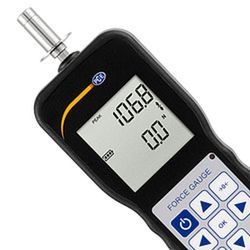 Penetrómetro Pce-Ptr 200n.Es Un Dispostivo De Mano Práctico Para Controlar El Grado De Maduración De Diferentes Tipos De Frutas. A Diferencia De Un Penetrometro Analogico, Este Dispositivo Digital Le Ofrede Una Mayor Precisión.