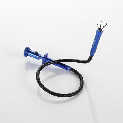 Pinza De 4 Garras De Acero Magnética Flexible Con Luz Led ALYCO, Referencia 121550