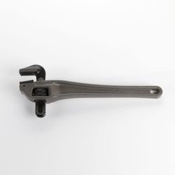 Llave Stillson De Aluminio Acodada 90º ALYCO, Referencia 111415 de 14", Referencia 111419 de 18" y Referencia 111425 de 24"