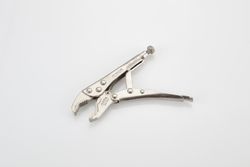Tenaza Grip De Alta Potencia Alyco. varias medidas: 130 mm, 180 mm y 210 mm. Referencias 109121, 109122 y 109123